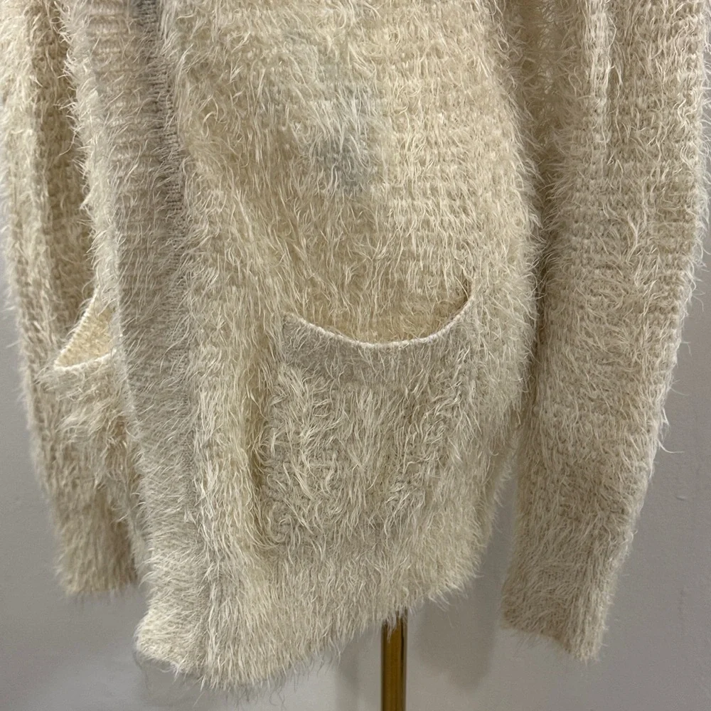 🤍 Pins and Needles Eyelash Knit Open Cardigan Sweater | Size M 🤍
